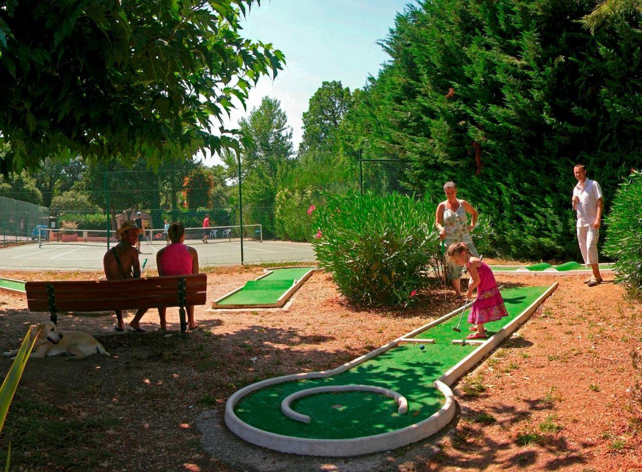 Parc St James Parc Montana Gassin Extérieur photo